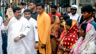 West Bengal BJP president and union minister Sukanta Majumdar along with victims of Murshidabad violence. (ANI) West Bengal BJP president and union minister Sukanta Majumdar along with victims of Murshidabad violence. (ANI)