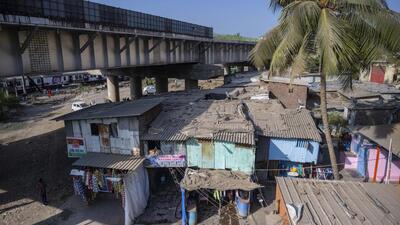 Mumbai, India - April 16, 2025: Slums have occupied railway land which will soon be demolished. This path connects Kurla Terminus with Vidyavihar station in Mumbai, India, on Wednesday, April 16, 2025. (Photo by Satish Bate/ Hindustan Times) (Hindustan Times) Mumbai, India - April 16, 2025: Slums have occupied railway land which will soon be demolished. This path connects Kurla Terminus with Vidyavihar station in Mumbai, India, on Wednesday, April 16, 2025. (Photo by Satish Bate/ Hindustan Times) (Hindustan Times)