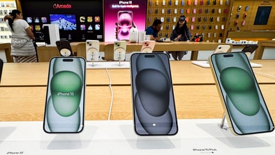 Apple iPhones are displayed in a store in Washington DC, United States. (AFP) Apple iPhones are displayed in a store in Washington DC, United States. (AFP)