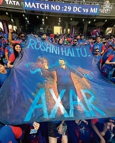 Showing up loud and proud were the several fans of DC player Axar Patel, whose posters were spotted across the audience. (Photo: DCToli/IG) Showing up loud and proud were the several fans of DC player Axar Patel, whose posters were spotted across the audience. (Photo: DCToli/IG)