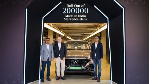 The 200,000th vehicle to roll out of the Mercedes-Benz India plant is the EQS SUV The 200,000th vehicle to roll out of the Mercedes-Benz India plant is the EQS SUV
