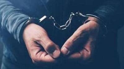 According to police, constable Daljit Singh, posted on general duty with the Chandigarh Police, was assigned to escort Rintu, an undertrial in a murder case registered at Zirakpur, to the Mohali court. He travelled with the accused in a Chandigarh Police bus. (HT Photo) According to police, constable Daljit Singh, posted on general duty with the Chandigarh Police, was assigned to escort Rintu, an undertrial in a murder case registered at Zirakpur, to the Mohali court. He travelled with the accused in a Chandigarh Police bus. (HT Photo)