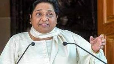 The BSP chief went on to warn the Dalits as well as backward and Muslim communities against falling for SP’s tactics. (HT file) The BSP chief went on to warn the Dalits as well as backward and Muslim communities against falling for SP’s tactics. (HT file)