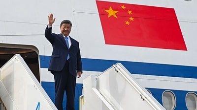 China's President Xi Jinping upon his departure to Cambodia at the Bunga Raya VIP complex of Kuala Lumpur International Airport in Sepang. (AFP) China's President Xi Jinping upon his departure to Cambodia at the Bunga Raya VIP complex of Kuala Lumpur International Airport in Sepang. (AFP)