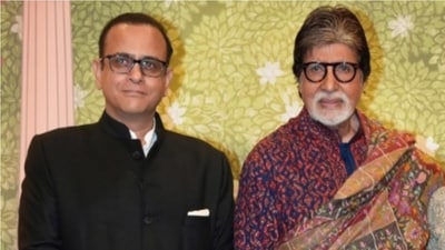 Nikhil Nanda with Amitabh Bachchan at Anant Ambani and Radhika Merchant's wedding.