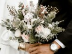Reddit users quickly reacted, many calling out the contrast between her demands and her own financial status. Reddit users quickly reacted, many calling out the contrast between her demands and her own financial status.