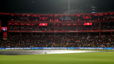 General view as the start of play is delayed due to rain (REUTERS)