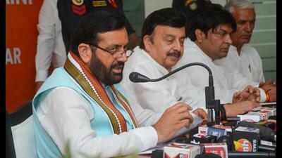 Haryana Chief Minister Nayab Singh Saini and Cabinet Minister Rao Narbir Singh during a post-Budget interaction with industrialists at Manesar, in Gurugram on Friday. (HT PHOTO) Haryana Chief Minister Nayab Singh Saini and Cabinet Minister Rao Narbir Singh during a post-Budget interaction with industrialists at Manesar, in Gurugram on Friday. (HT PHOTO)