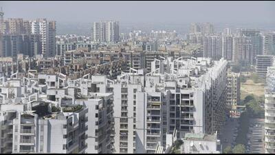 The drive follows a recent state government order authorising municipal commissioners to revise rental values, which are the basis for property tax. (Sakib Ali/HT Photo) The drive follows a recent state government order authorising municipal commissioners to revise rental values, which are the basis for property tax. (Sakib Ali/HT Photo)