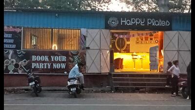 The shop found open at Gautam Buddha Park 1 on Friday. (Mushtaq Ali/HT Photo)