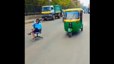 The incident occurred on April 12 on a major arterial route in the city. (X/@BlrCityPolice)