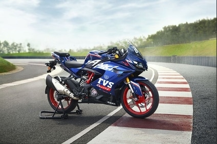 2025 TVS Apache RR 310 in new Sepang Blue colour scheme. It comes with excellent chassis because of which it flows through the corners. 2025 TVS Apache RR 310 in new Sepang Blue colour scheme. It comes with excellent chassis because of which it flows through the corners.