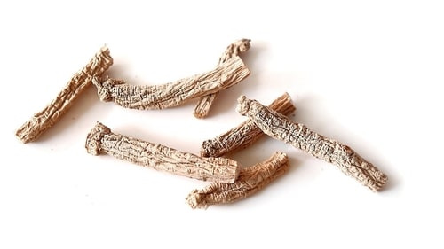 Ginseng: Ginseng, a name often heard in Japanese and Korean beauty products, is an anti-ageing herb. The phytochemicals present in this herb fight ageing signs and activate the skin's metabolism. The herb also fights and protects your skin from free radical damage caused due to sun exposure. (Pixabay) Ginseng: Ginseng, a name often heard in Japanese and Korean beauty products, is an anti-ageing herb. The phytochemicals present in this herb fight ageing signs and activate the skin's metabolism. The herb also fights and protects your skin from free radical damage caused due to sun exposure. (Pixabay)