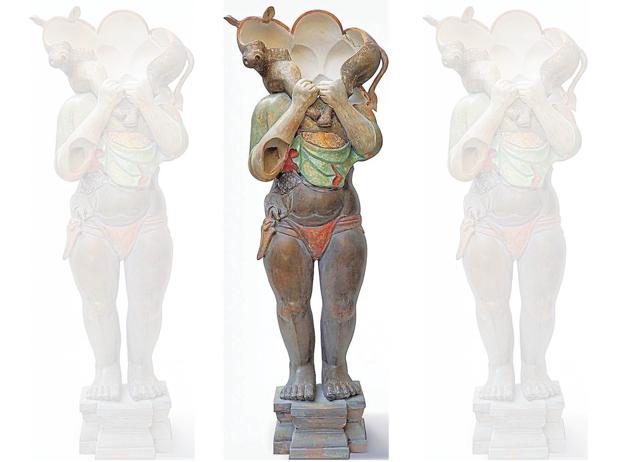 Kamath’s works mimic the effect of nature on ancient sculptures over time. Kamath’s works mimic the effect of nature on ancient sculptures over time.