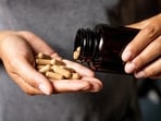 Ashwagandha supplements boost cognitive function, reduce stress, and improve mood. Ashwagandha supplements boost cognitive function, reduce stress, and improve mood.