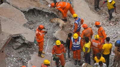 Teams of the NDRF, Delhi fire services, Delhi police and volunteers took part in the rescue operations. (PTI) Teams of the NDRF, Delhi fire services, Delhi police and volunteers took part in the rescue operations. (PTI)