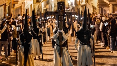 Spain: The Holy Tuesday procession of Las Siete Palabras (The Seven Words) took place during Holy Week celebrations in Zamora, a city in northwestern Spain. The procession, part of the region's rich religious tradition, saw members of the younger generation carrying on the centuries-old ritual. (Photo by CESAR MANSO / AFP) Spain: The Holy Tuesday procession of Las Siete Palabras (The Seven Words) took place during Holy Week celebrations in Zamora, a city in northwestern Spain. The procession, part of the region's rich religious tradition, saw members of the younger generation carrying on the centuries-old ritual. (Photo by CESAR MANSO / AFP)