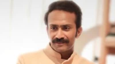 Shine Tom Chacko escaped from his third-floor hotel room. Shine Tom Chacko escaped from his third-floor hotel room.