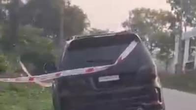 Ricky Rai was seated in the rear along with his gunman when the bullet pierced through the driver's seat, injuring both him and the driver. (ANI/X) Ricky Rai was seated in the rear along with his gunman when the bullet pierced through the driver's seat, injuring both him and the driver. (ANI/X)