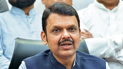 Maharashtra chief minister Devendra Fadnavis welcomed the much-speculated possibility of a re-union between estranged cousins. (File image) (HT_PRINT) Maharashtra chief minister Devendra Fadnavis welcomed the much-speculated possibility of a re-union between estranged cousins. (File image) (HT_PRINT)