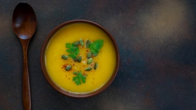 Moringa soup is a nutritious way to incorporate the benefits of moringa into your diet. (Freepik) Moringa soup is a nutritious way to incorporate the benefits of moringa into your diet. (Freepik)