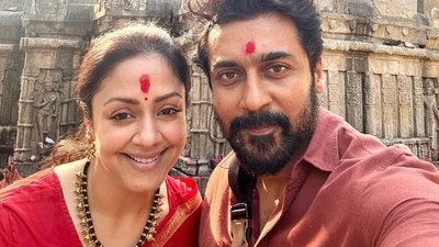 Jyotika and Suriya recently visited a temple in Kolhapur, Maharashtra.