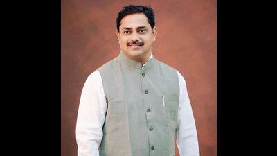 Thopte said that he will join the BJP in the presence of chief minister Devendra Fadnavis in Mumbai on April 22. (HT) Thopte said that he will join the BJP in the presence of chief minister Devendra Fadnavis in Mumbai on April 22. (HT)
