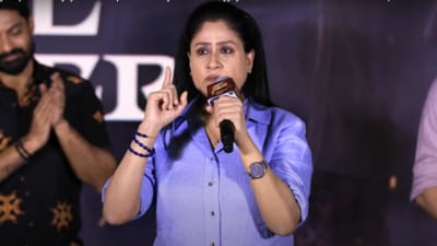 Vijayashanti issued the warning at the success meet of her recent film, Arjun Son Of Vyjayanthi. Vijayashanti issued the warning at the success meet of her recent film, Arjun Son Of Vyjayanthi.