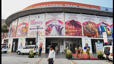 Additionally, the Bharat Education Expo 2025 will host a wide array of engaging activities and competitions such as Creathon (Ideathon, Hackathon, Startathon, Codethon), Robo Race, Robo Soccer, Drone Shows, and IT demonstrations) (Sunil Ghosh/HT file)