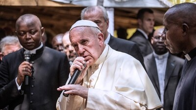 Pope Francis gestures as he gives his blessing during a visit to an internally displaced people camp at St. Saviour parish in Bangui on November 29, 2015. People around the world thought this image would have made for a perfect album cover. (AFP) Pope Francis gestures as he gives his blessing during a visit to an internally displaced people camp at St. Saviour parish in Bangui on November 29, 2015. People around the world thought this image would have made for a perfect album cover. (AFP)