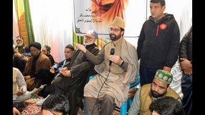 Hurriyat Conference chairman and chief cleric of Jammu and Kashmir Mirwaiz Umar Farooq during a condolence meeting on the demise of prominent Islamic scholar Aga Syed Baqir Al-Moosavi in Budgam district on Monday. (PTI)