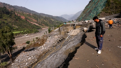 The Jammu-Srinagar National Highway closed down because of landslides caused by heavy rain in the region. (PTI) The Jammu-Srinagar National Highway closed down because of landslides caused by heavy rain in the region. (PTI)