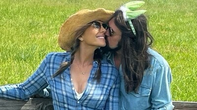 Elizabeth previously sparked speculation about her relationship with Billy Ray when she used his song She’s Not Cryin’ Anymore in an April 9 Instagram post. Elizabeth previously sparked speculation about her relationship with Billy Ray when she used his song She’s Not Cryin’ Anymore in an April 9 Instagram post.