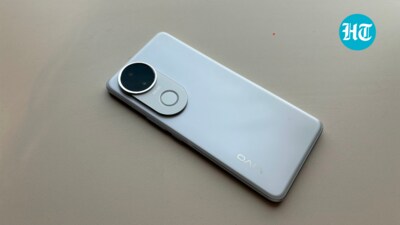 Vivo V50e retains the same MediaTek Dimensity 7300 processor as last year’s Vivo V40e. (Aishwarya Panda-HT) Vivo V50e retains the same MediaTek Dimensity 7300 processor as last year’s Vivo V40e. (Aishwarya Panda-HT)