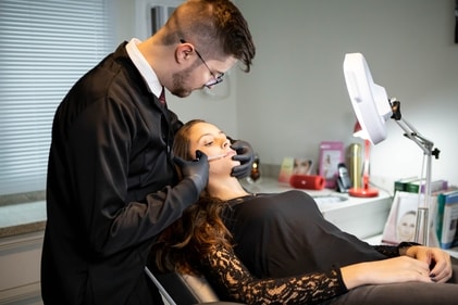 Experts debunk myths about Dermal Fillers, say it is not the same as botox (Lucas Guimarães Bueno) Experts debunk myths about Dermal Fillers, say it is not the same as botox (Lucas Guimarães Bueno)