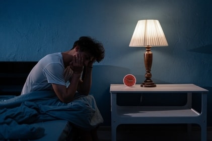 Waking up at night disturbs the natural flow of sleep, especially the deeper stages that help us recover both physically and emotionally. But when interrupted, the brain doesn’t get enough time to process emotions properly, leaving you sensitive the next night. (Shutterstock) Waking up at night disturbs the natural flow of sleep, especially the deeper stages that help us recover both physically and emotionally. But when interrupted, the brain doesn’t get enough time to process emotions properly, leaving you sensitive the next night. (Shutterstock)
