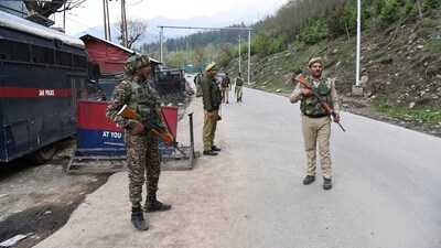 The Srinagar administration and Anantnag police have both announced helplines for aid after terrorists injured several tourists in Pahalgam (Basit Zargar) The Srinagar administration and Anantnag police have both announced helplines for aid after terrorists injured several tourists in Pahalgam (Basit Zargar)