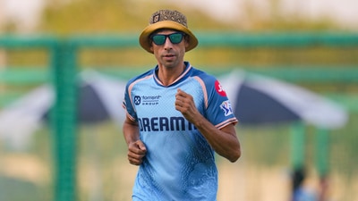 Will the BCCI listen to Harbhajan's suggestion of reaching out to Ashish Nehra? (PTI) Will the BCCI listen to Harbhajan's suggestion of reaching out to Ashish Nehra? (PTI)