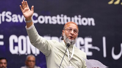 AIMIM chief Asaduddin Owaisi took a jibe at PM Modi during the Save Waqf Conference organised by All India Muslim Personal Law Board against the Waqf (Amendment) Act, 2025. (PTI) AIMIM chief Asaduddin Owaisi took a jibe at PM Modi during the Save Waqf Conference organised by All India Muslim Personal Law Board against the Waqf (Amendment) Act, 2025. (PTI)