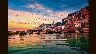 Scenic sunset over Varanasi (Vinod Khapekar - stock.adobe.com) Scenic sunset over Varanasi (Vinod Khapekar - stock.adobe.com)