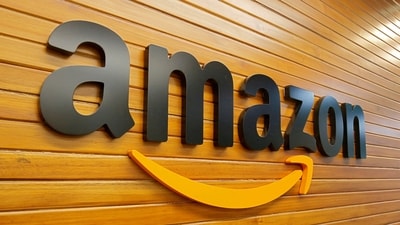 US President Donald Trump's administration reportedly intends to press India to give online retailers such as Amazon and Walmart full access to its $125 billion e-commerce market. (Pic used for representation) (REUTERS)