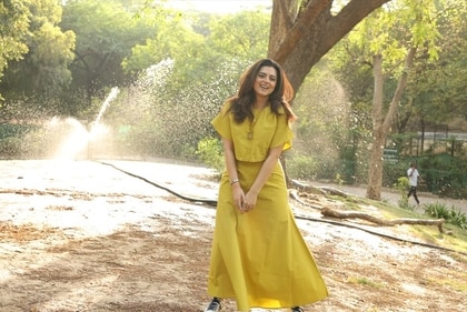 Ridhi Dogra's mango tales, lived during Delhi summers, are one for the journal. (Photo: Manoj Verma?HT) Ridhi Dogra's mango tales, lived during Delhi summers, are one for the journal. (Photo: Manoj Verma?HT)