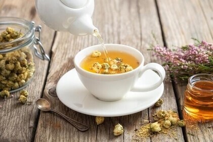 A concoction of chamomile and ashwagandha herbal tea will help calm your brain, induce deep sleep and relieve hypertension.