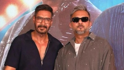 Ajay Devgn and Honey Singh attended Raid 2 song Money Money launch. Ajay Devgn and Honey Singh attended Raid 2 song Money Money launch.