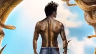 Kartik Aaryan's still from his upcoming movie with Dharma Productions, Naagzilla. Kartik Aaryan's still from his upcoming movie with Dharma Productions, Naagzilla.