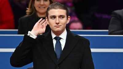 Barron Trump, son of former President Trump, enjoys gaming while attending NYU's Stern School of Business. (Photo by ANGELA WEISS / AFP) (AFP) Barron Trump, son of former President Trump, enjoys gaming while attending NYU's Stern School of Business. (Photo by ANGELA WEISS / AFP) (AFP)