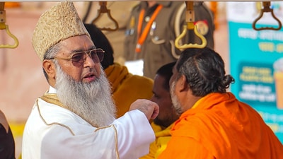 Imam Umer Ahmed Ilyasi (C), Chief Imam of All India Imam Organization (AIIO), after the Ram Mandir Pran Pratisha ceremony, in Ayodhya, on Jan. 22. (PTI FILE) Imam Umer Ahmed Ilyasi (C), Chief Imam of All India Imam Organization (AIIO), after the Ram Mandir Pran Pratisha ceremony, in Ayodhya, on Jan. 22. (PTI FILE)