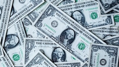 IRS tax refund schedule 2025 important dates. (Unsplash )