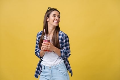 Soft drinks being high in sugar and soda pose grave risk to a person's overall health and puts one at risk of obesity, diabetes, cancer, liver damage, digestive issues and bone health troubles. (Freepik) Soft drinks being high in sugar and soda pose grave risk to a person's overall health and puts one at risk of obesity, diabetes, cancer, liver damage, digestive issues and bone health troubles. (Freepik)