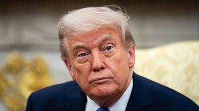 US President Donald Trump displayed a 'Trump 2028' hat at the White House. Photographer: Al Drago/Bloomberg (Bloomberg) US President Donald Trump displayed a 'Trump 2028' hat at the White House. Photographer: Al Drago/Bloomberg (Bloomberg)